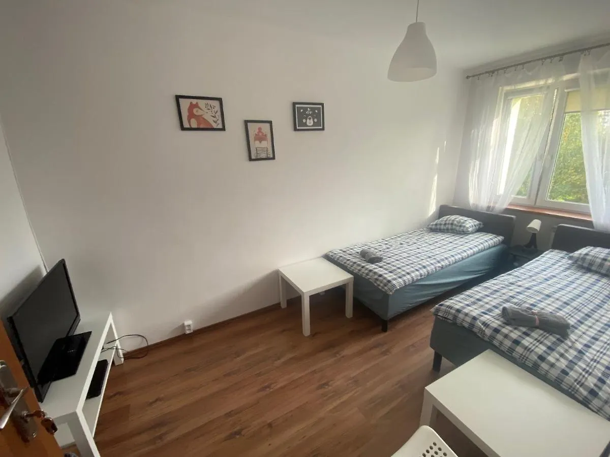 Hostel Pokoje Bora-Komorowskiego Warszawa